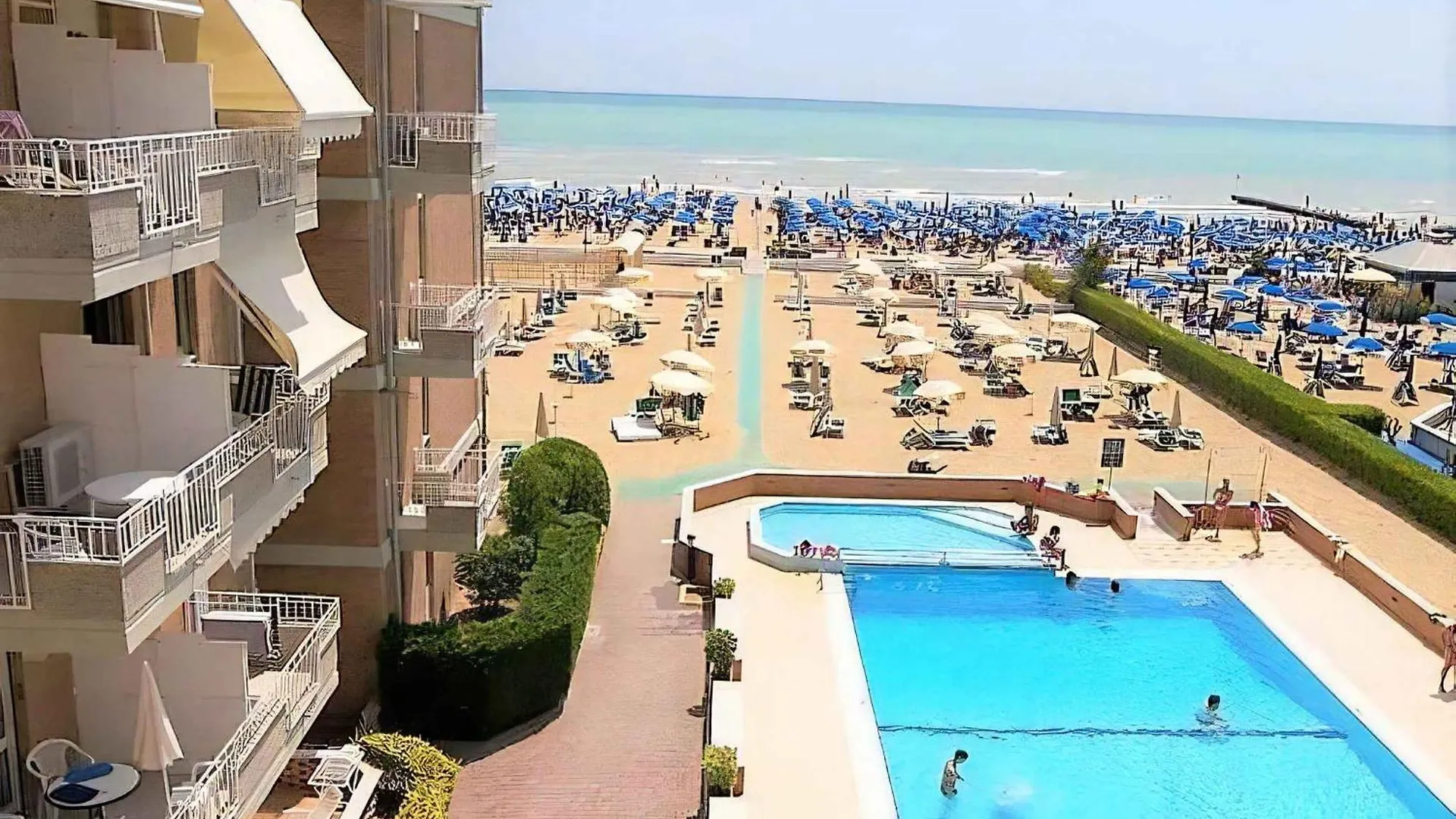 Apartment In Lido Di Jesolo 48307
